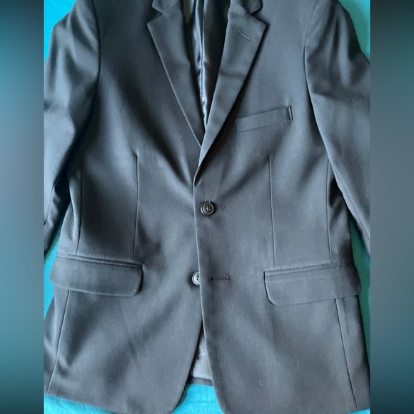 Blazer - Picture 2 of 9